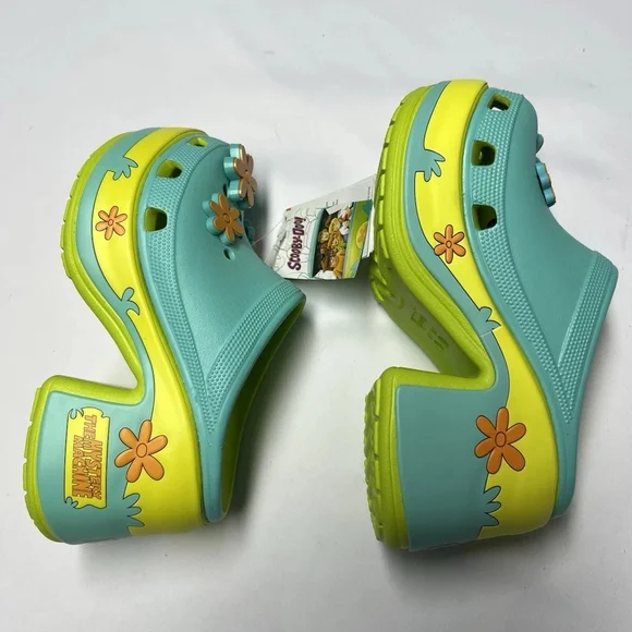 Siren Crocs Scooby Doo Clogs Size 9 - Picture 8 of 11
